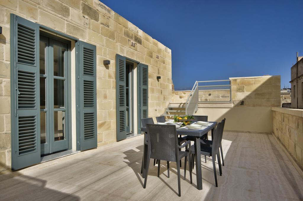 10 Strait Street Apartments Valletta Buitenkant foto
